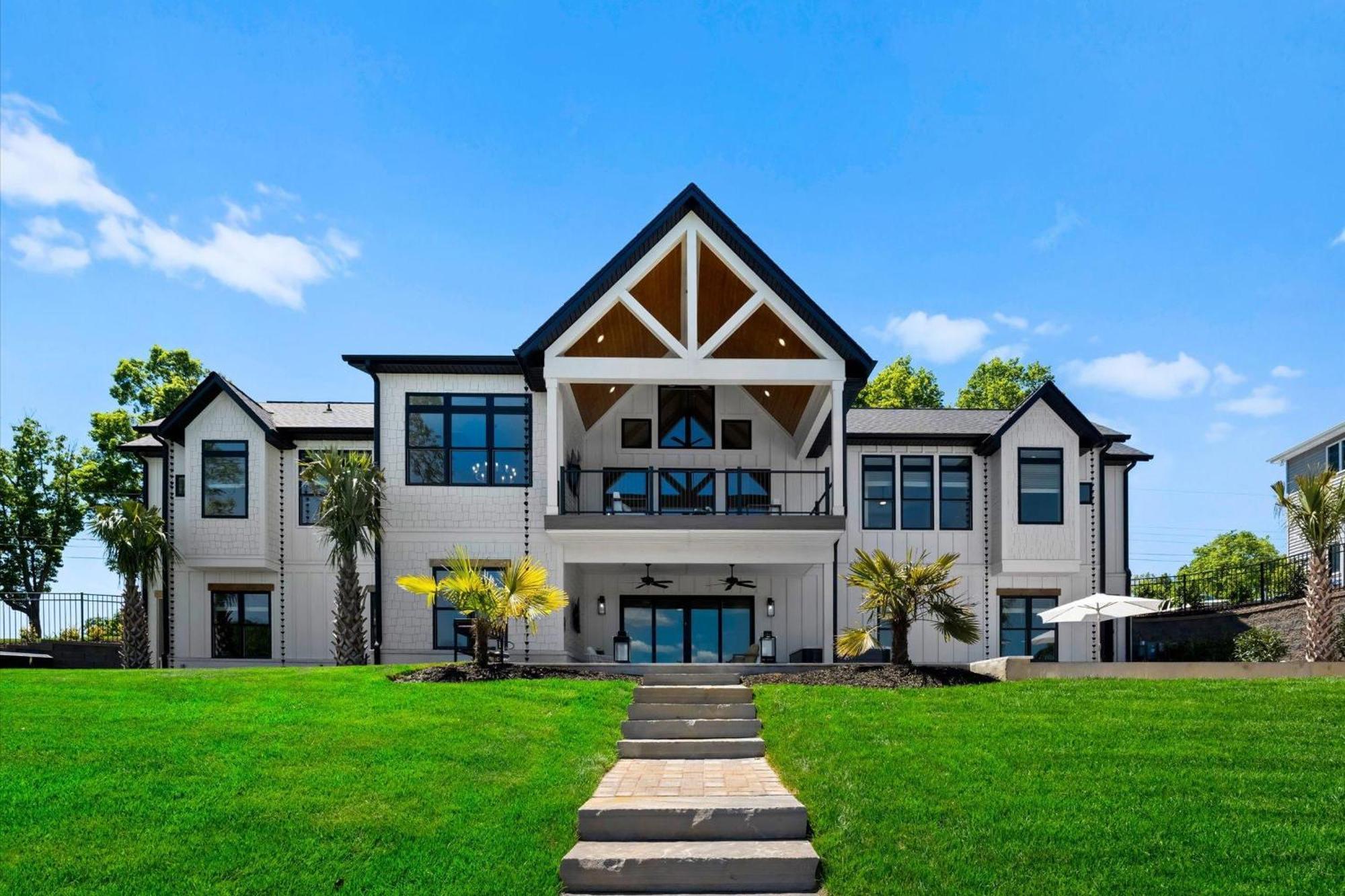 Hogan Crest Villa Mooresville Exterior photo